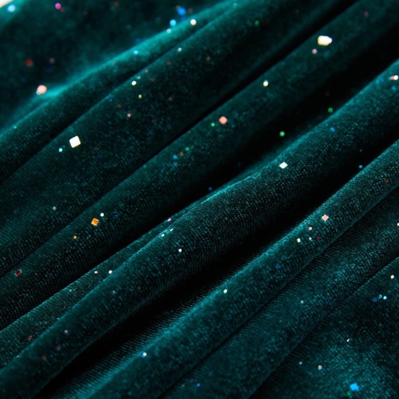 Sparkly Deep Green Velvet Deep V High Slit Midi Dress Long Sleeve - Picture 11 of 14